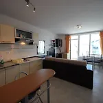 Menada Sunset Apartment Kosharitsa